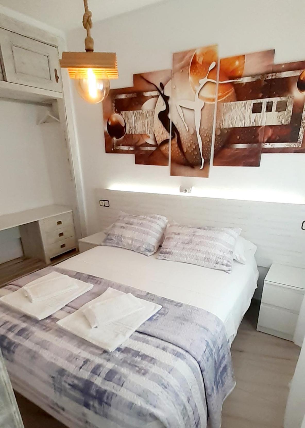 Hostal Kokkola 丰希罗拉 外观 照片