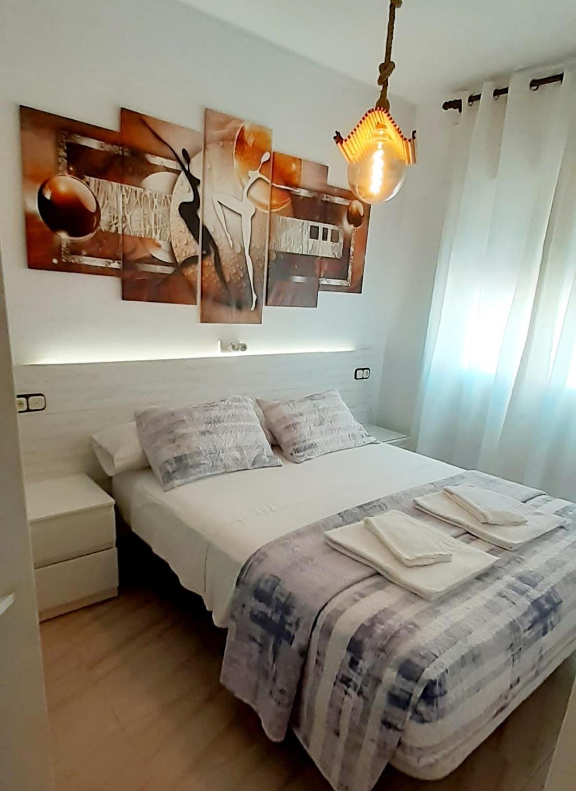 Hostal Kokkola 丰希罗拉 外观 照片