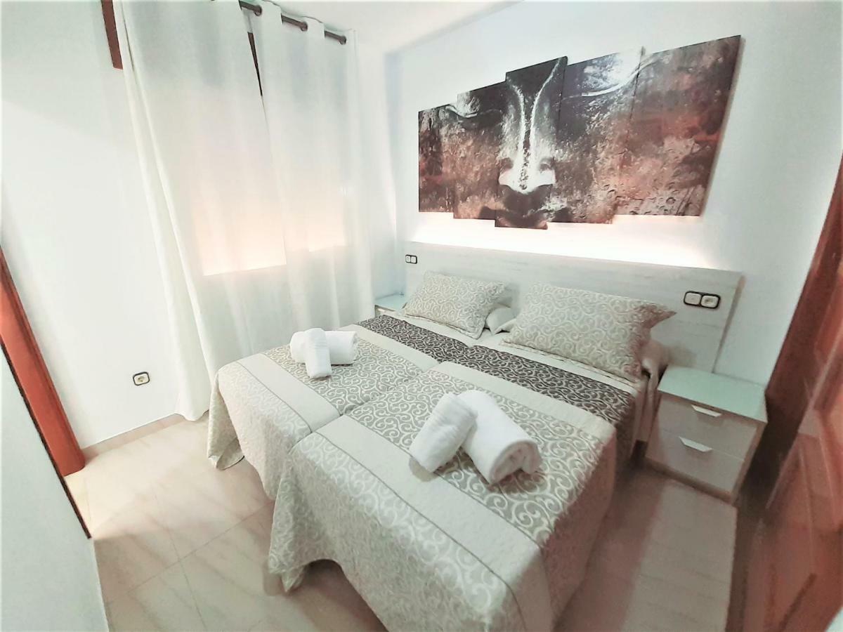 Hostal Kokkola 丰希罗拉 外观 照片